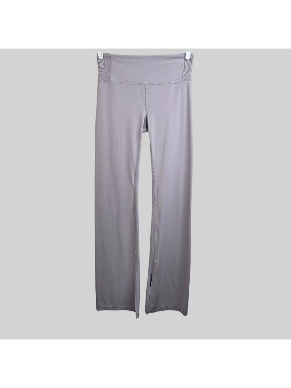 Athleta Flare Legging Pants M Tall Purple Stretchy Athletic Workout Pull On Yoga